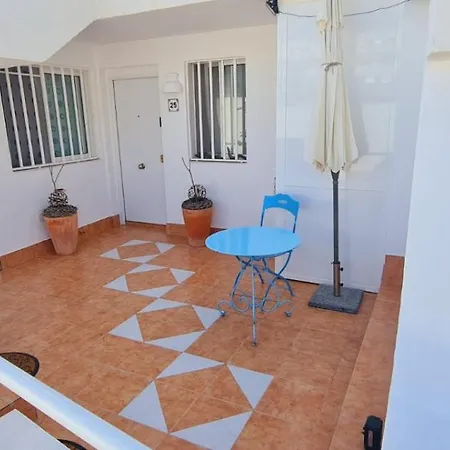 Casa Tina Sol 아파트